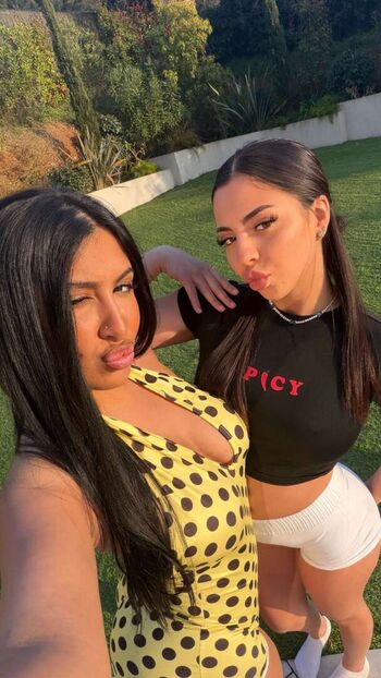 Full leaked Luxy capi private onlyfans photo