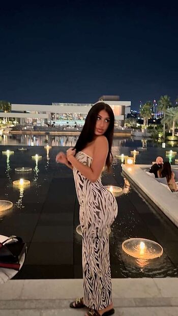 Full leaked Luxy capi private onlyfans photo