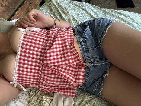 Full leaked Lwxylwxy private onlyfans photo