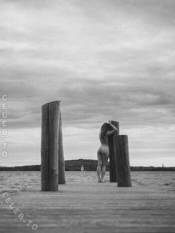 Full leaked Lxrx fec private onlyfans photo