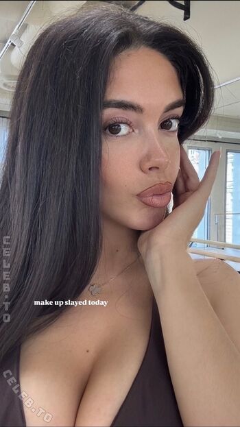 Full leaked Lya aylin private onlyfans photo