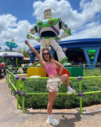 Full leaked Lydia hewitt lee page private onlyfans photo