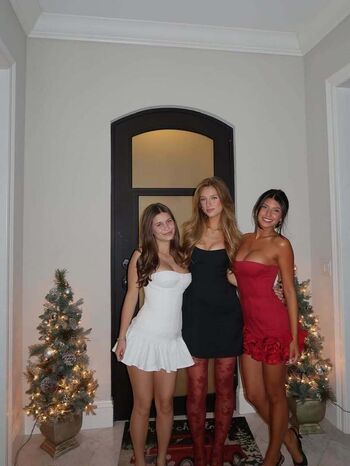 Full leaked Lydia lowry private onlyfans photo