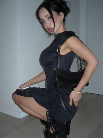 Full leaked Lyna com private onlyfans photo