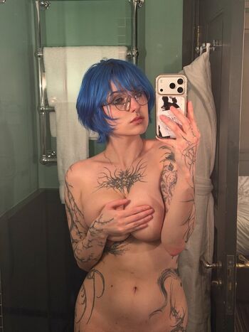 Full leaked Lyra crow  page private onlyfans photo