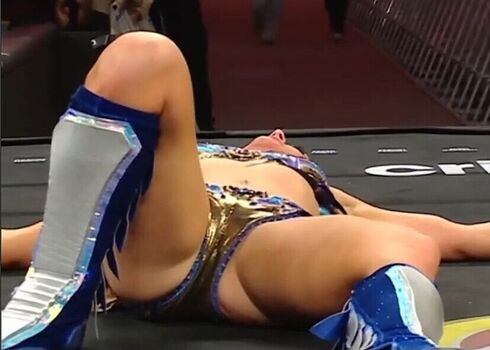 Full leaked Lyra valkyria page private onlyfans photo