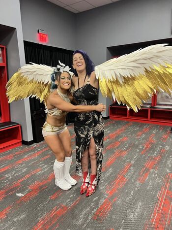 Full leaked Lyra valkyria private onlyfans photo