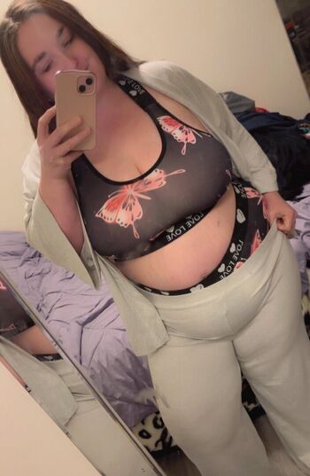 Full leaked Lyss unbothered private onlyfans photo