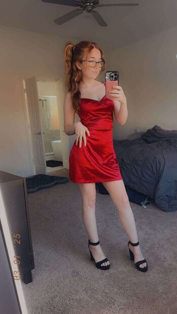 Full leaked Lyssaurora page private onlyfans photo