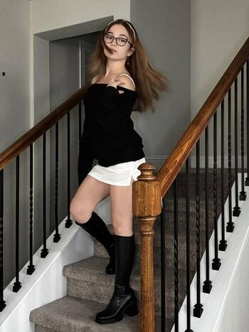 Full leaked Lyssaurora page private onlyfans photo