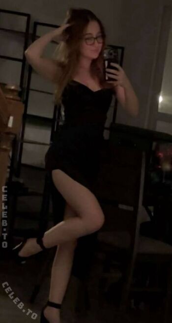 Full leaked Lyssaurora page private onlyfans photo