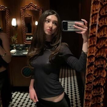 Full leaked Lyzzahh page private onlyfans photo