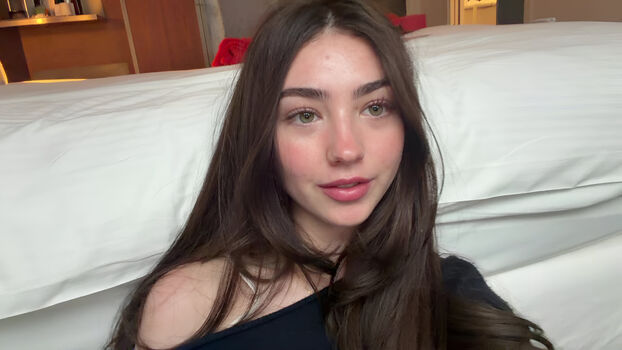 Full leaked Lyzzahh page private onlyfans photo