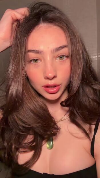 Full leaked Lyzzahh page private onlyfans photo