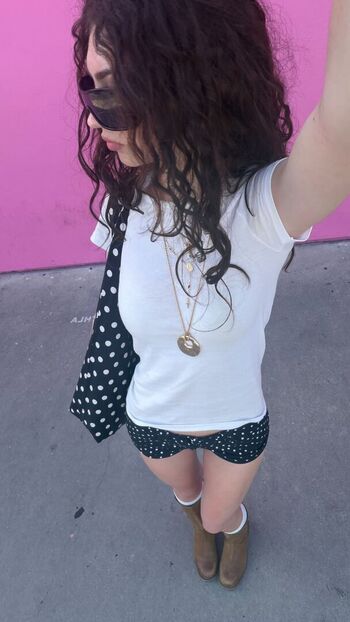 Full leaked Lyzzahh private onlyfans photo