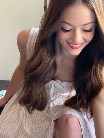 Full leaked Mackenzie foy private onlyfans photo