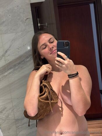 Full leaked Macky private onlyfans photo