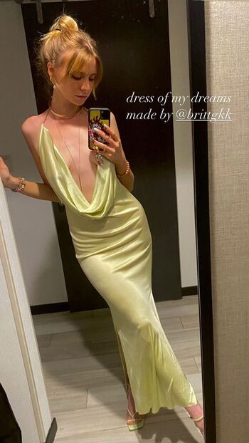 Full leaked Maddie phillips private onlyfans photo