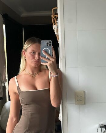 Full leaked Maddison levi private onlyfans photo