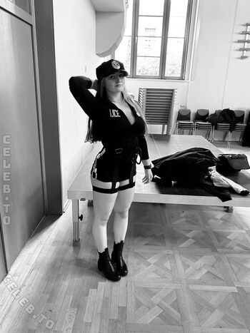 Full leaked Madeleine private onlyfans photo