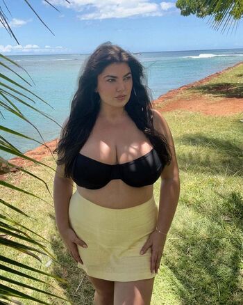 Full leaked Madeline may private onlyfans photo