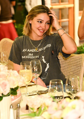 Full leaked Madelyn cline private onlyfans photo