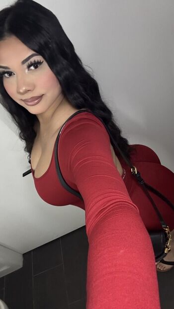 Full leaked Madianxm private onlyfans photo