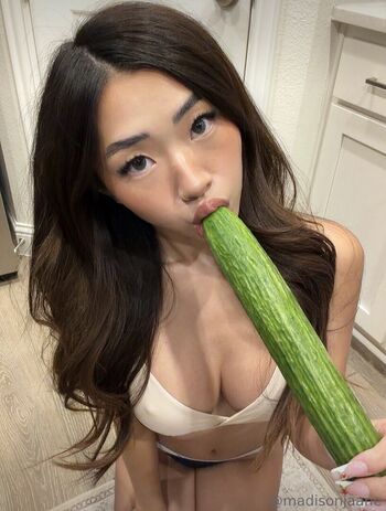 Full leaked Madisonjaane  page private onlyfans photo