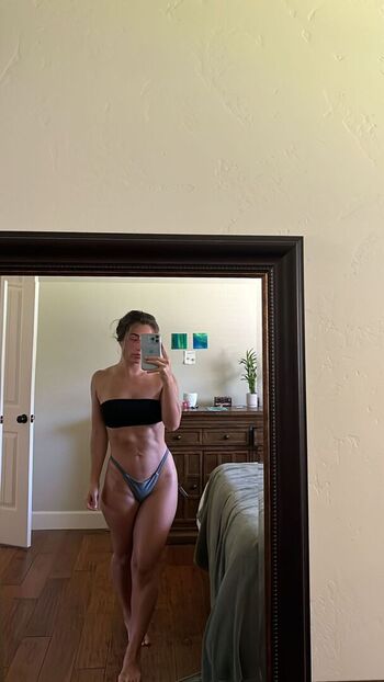 Full leaked Madisonraehart private onlyfans photo