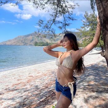 Full leaked Mae santos page private onlyfans photo
