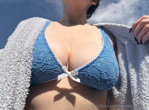 Full leaked Maeve page private onlyfans photo