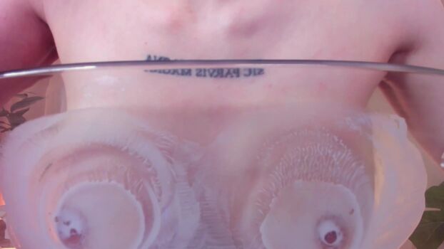 Full leaked Maffinpurrr private onlyfans photo