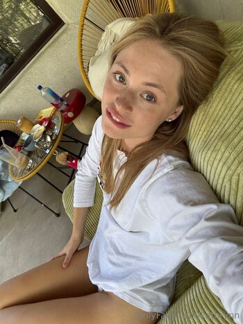 Full leaked Magpiiee private onlyfans photo