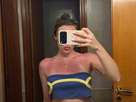 Full leaked Magui ansuz page private onlyfans photo