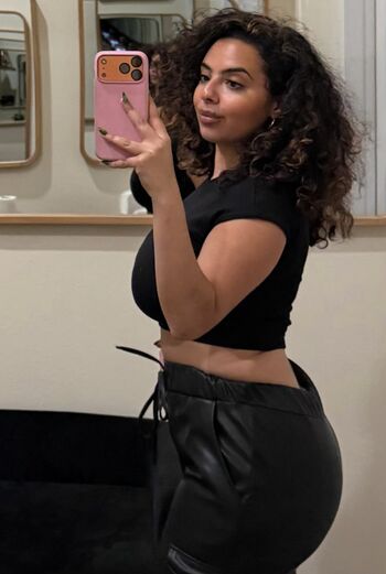 Full leaked Mahrealist private onlyfans photo