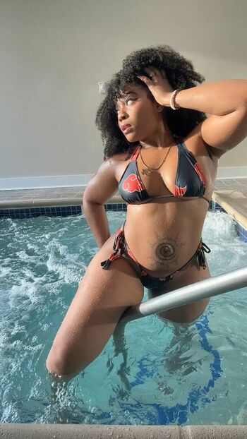 Full leaked Maibunnii private onlyfans photo