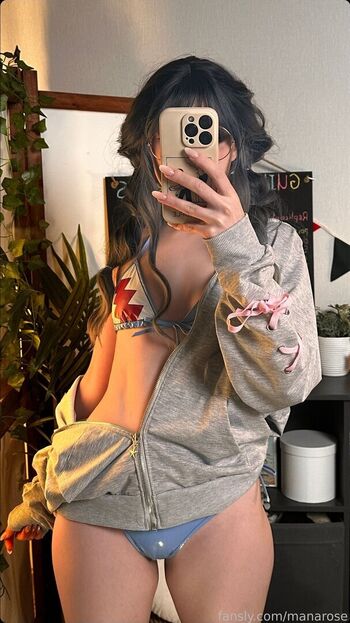 Full leaked Maidmana private onlyfans photo