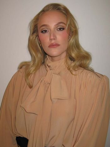 Full leaked Maika monroe page private onlyfans photo