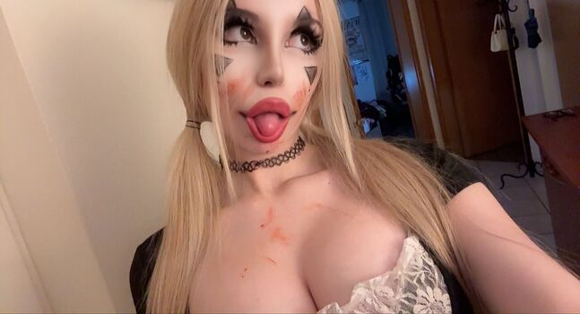 Full leaked Maisaanx private onlyfans photo