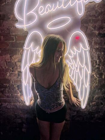 Full leaked Maisie private onlyfans photo