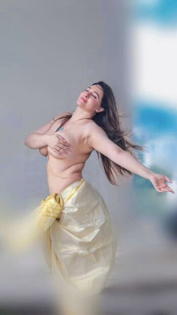 Full leaked Maitri ramaiya page private onlyfans photo