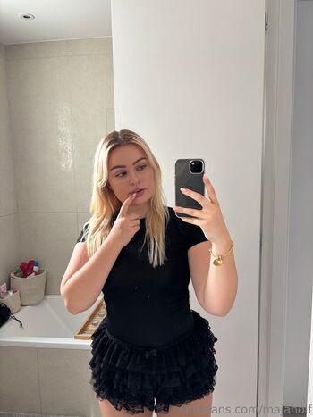 Full leaked Majaholf  page private onlyfans photo