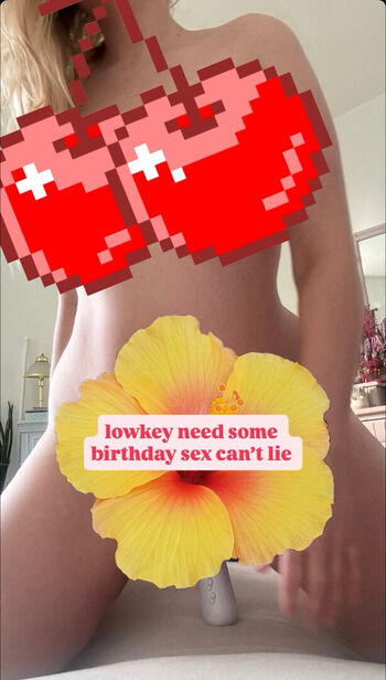 Full leaked Majalehn private onlyfans photo