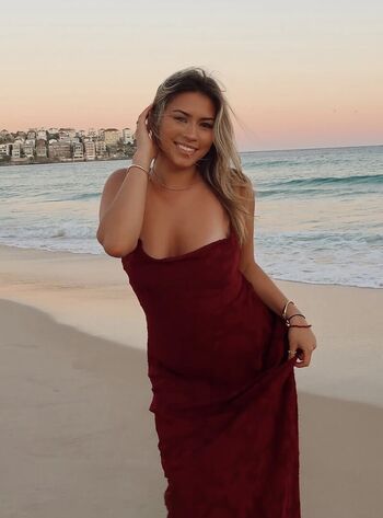 Full leaked Makayla le private onlyfans photo