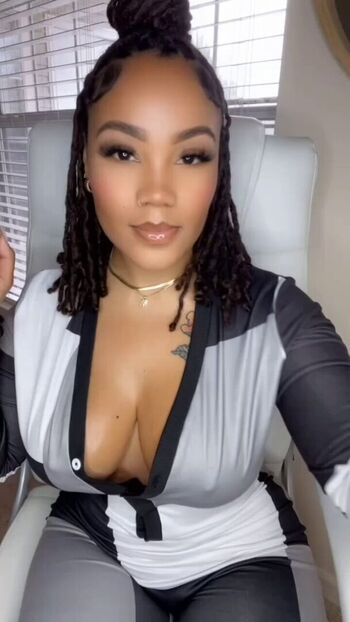 Full leaked Makeedah williams private onlyfans photo