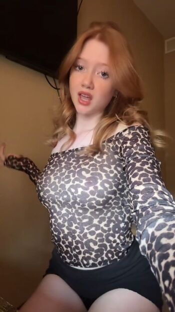 Full leaked Makenna kelly private onlyfans photo