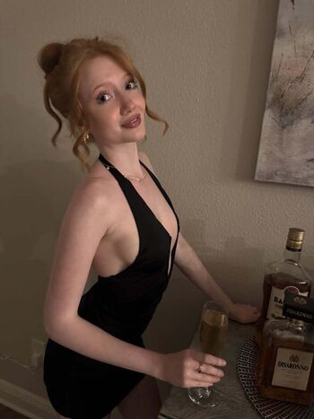 Makenna Kelly / Lifewithmak