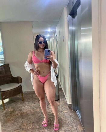 Full leaked Maksueny alves private onlyfans photo