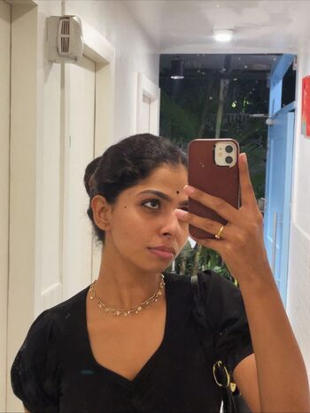 Full leaked Malavika private onlyfans photo