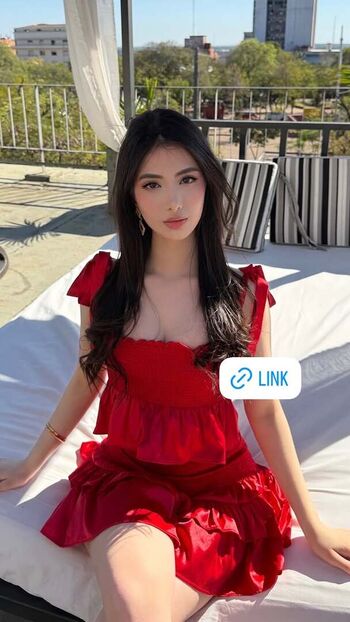 Full leaked Malenahra private onlyfans photo